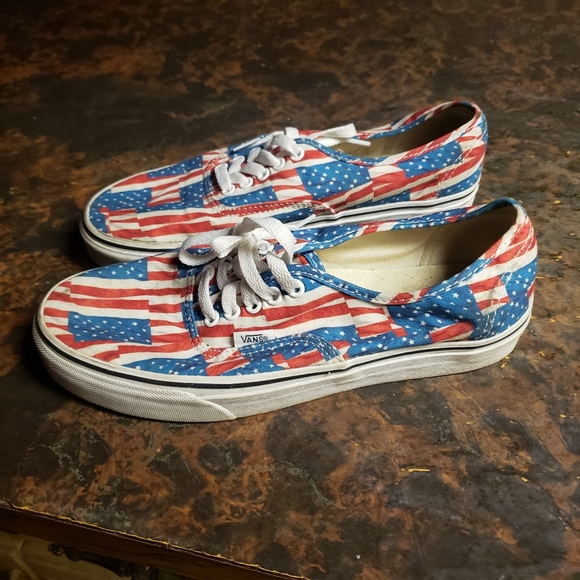 Vans - Picture 2 of 2